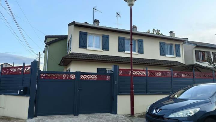 Chambre Privee Pour 4 Personnes En Banlieue Parisienne A Bondy Kültér fotó